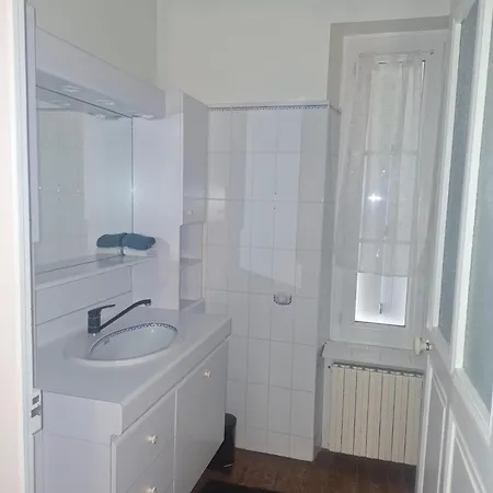 Holiday home Maison Aux Charmes Du Layon *